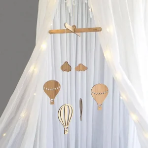 Mobile pour bébé en bois